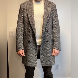 HUGO BOSS slim fit coat size 50